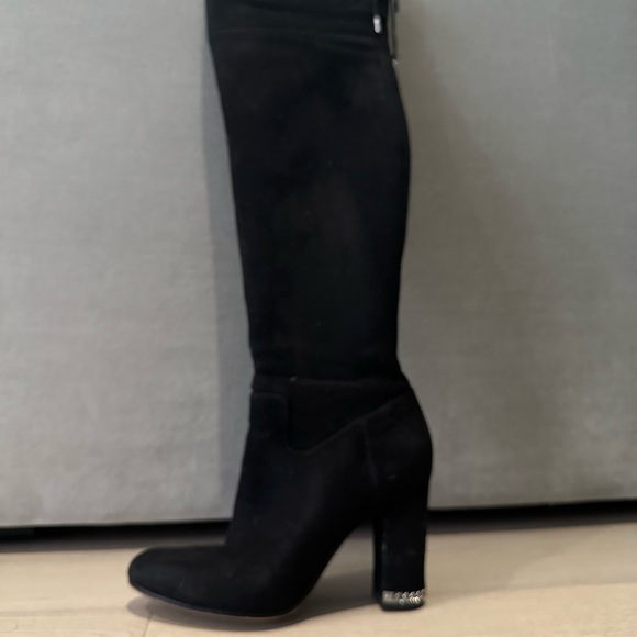 MICHAEL Michael Kors Jamie Stretch Over The Knee Boots in Black in black suede - Picture 5 of 7